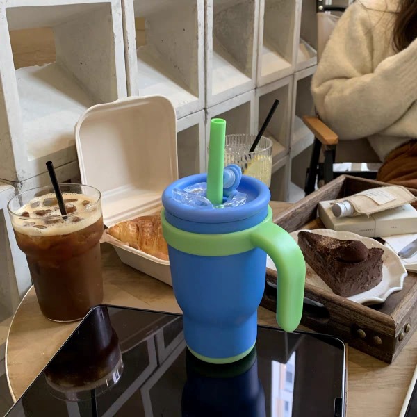 แก้วน้ำสแตนเลสเก็บอุณหภูมิพร้อมหลอดในตัวสุดคิ้วท์ - Image 4